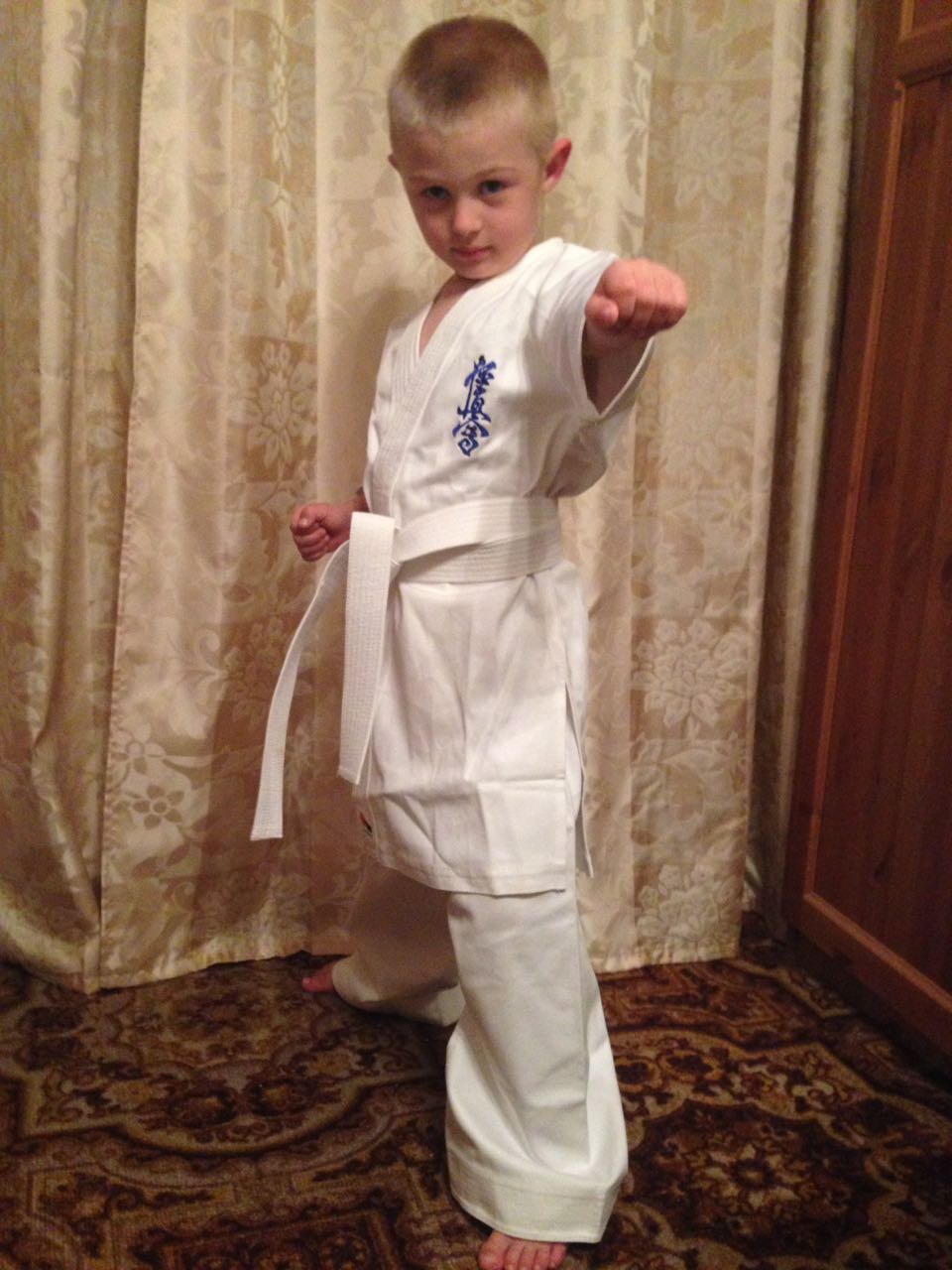 Надел кимоно и бегом на татами...