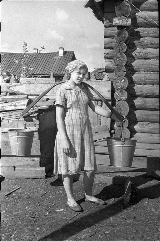 Фото подруги в деревне