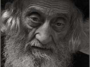 Печальные еврейские глаза