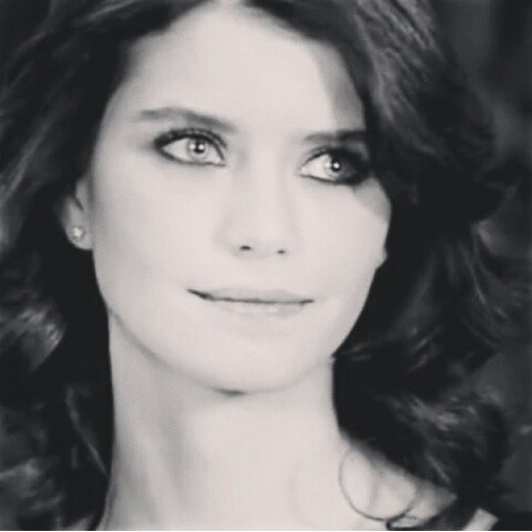 Я образ твой губами нарисую...