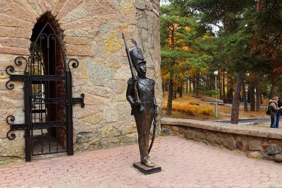 Стойкий оловянный солдатик