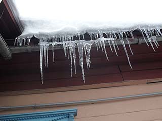 Из сосулек запели органы