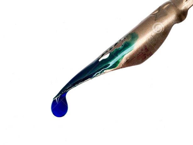 Что замерло на кончике пера..