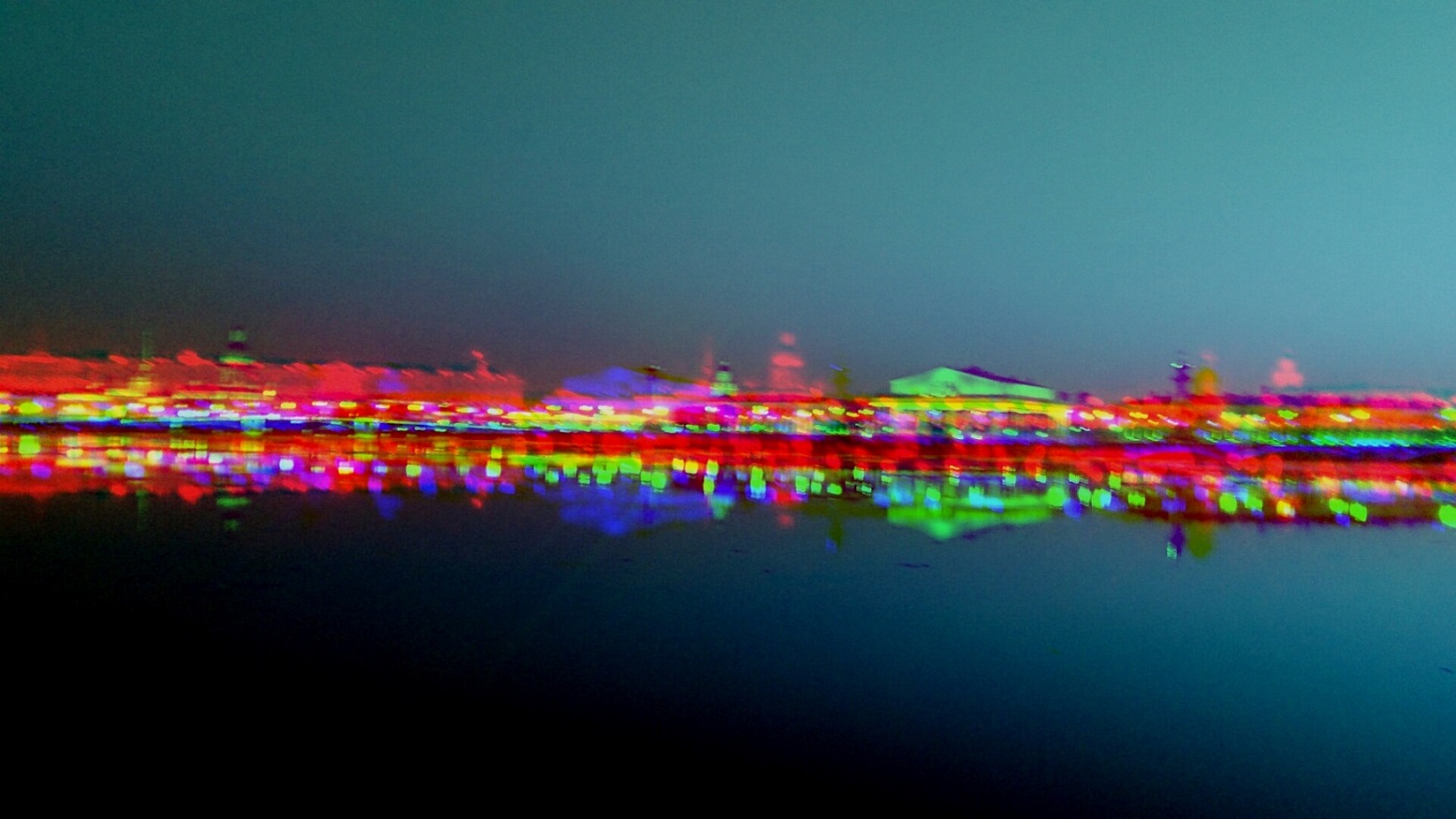 И на кресте совместно умирающий!