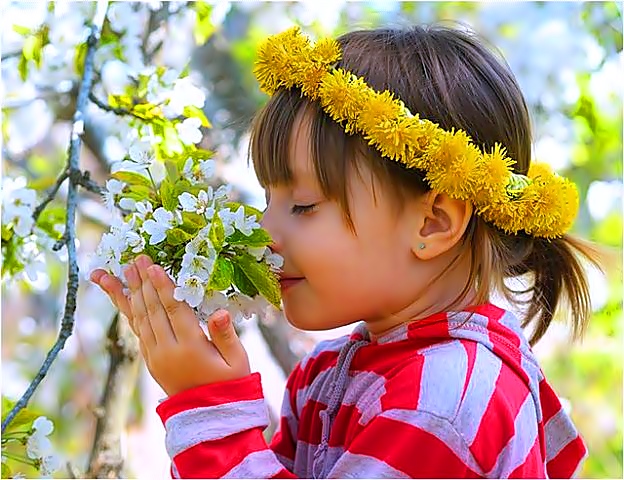 Дари улыбки - небу, речке...