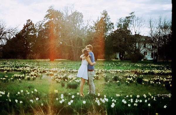 Бог хранит любовь