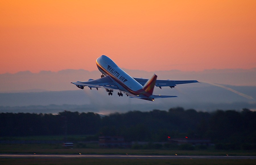 Улетаю в москву