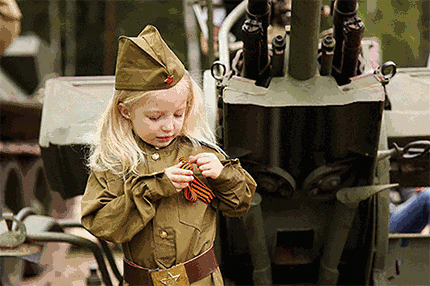 Май. День Победы. Слёзы ветеранов