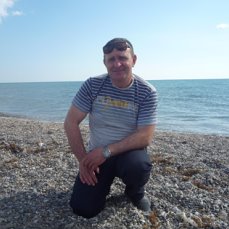 Живой воды родник струится