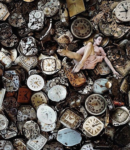 Временем я обесточена...