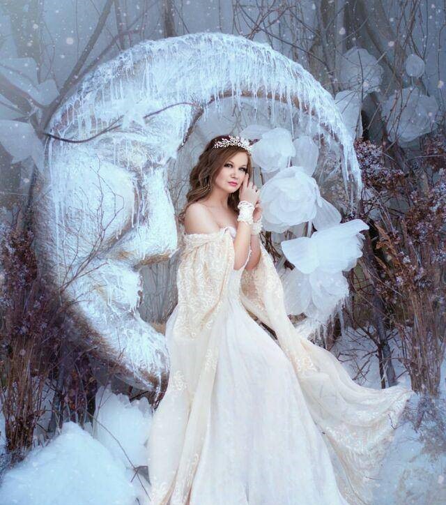 Месяц молодой