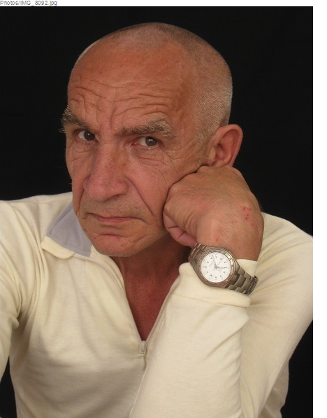 Встаёт перо