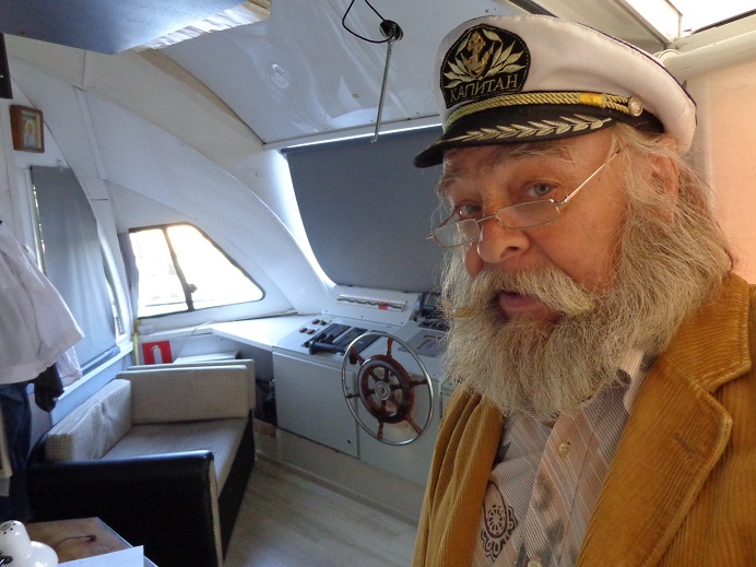 Принимайте мой штурвал! Году Кино