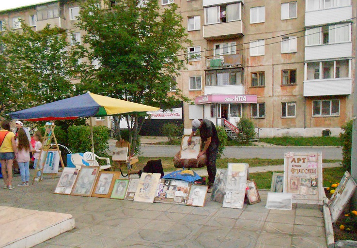 Арт-проекту 5 лет