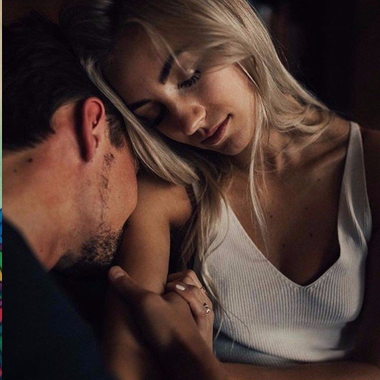 Ее можно только встретить. Нежный мужчина. Любящая женщина. Мы встречаем тех кто уже существует в нашем подсознании. Ее можно только встретить.