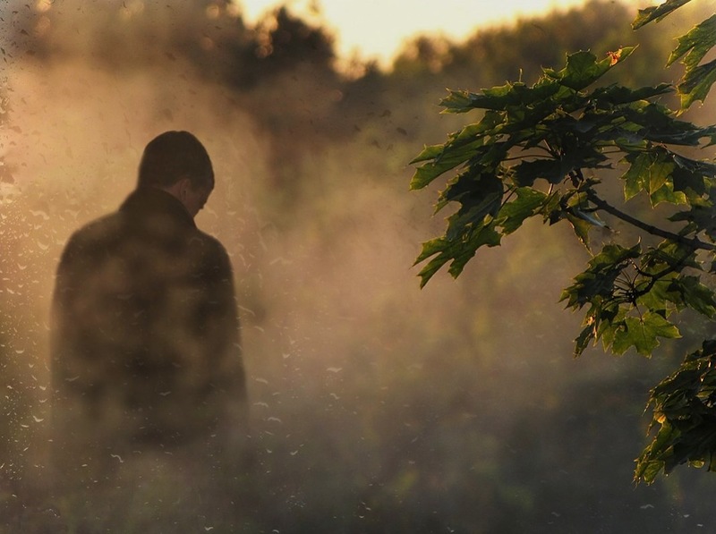 Не греет ни кофе, ни плед...