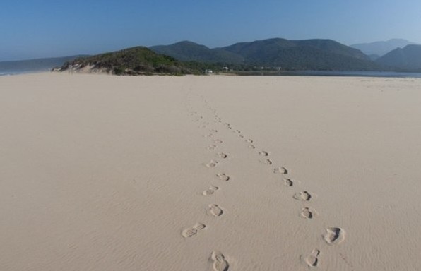 Следы на Песке... Притча...