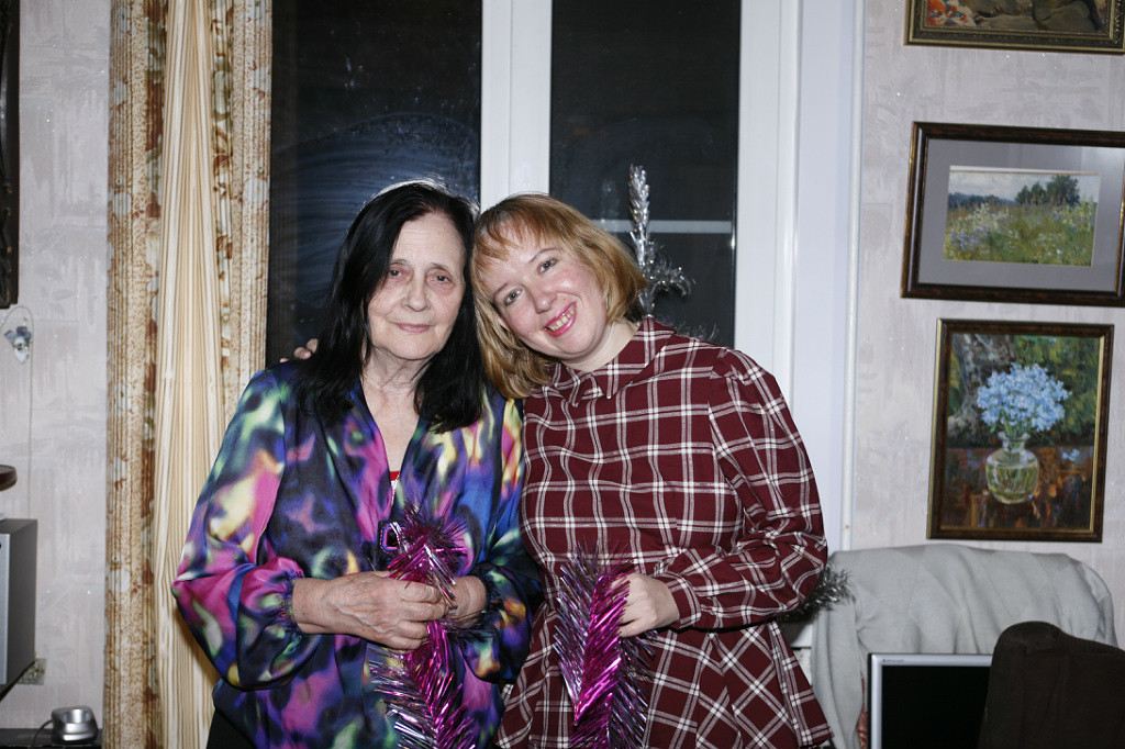 Наряжу тебя в краски моря...