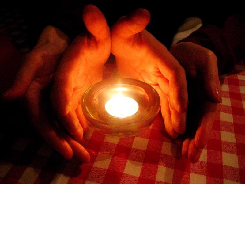 Свечи теплый свет. Свечи теплый свет уют. Любовь это теплая свеча. От свечи будет теплее.