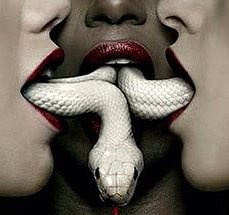 Не женщина...