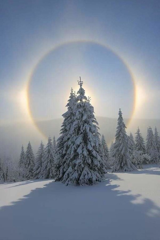 Мне с любимым сладко спится