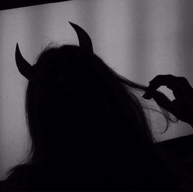 Тёмные души