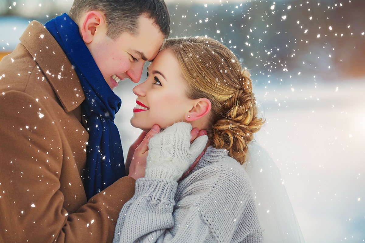 Создают пару на всю жизнь. Влюбленные зима. Романтика зимой. Зима любовь. Красивые пары зима.