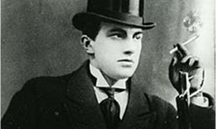 О Маяковском