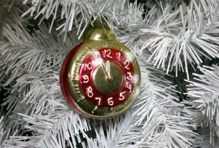 Нет зимы белее утром...