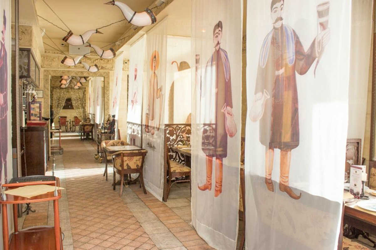 На развалинах империи