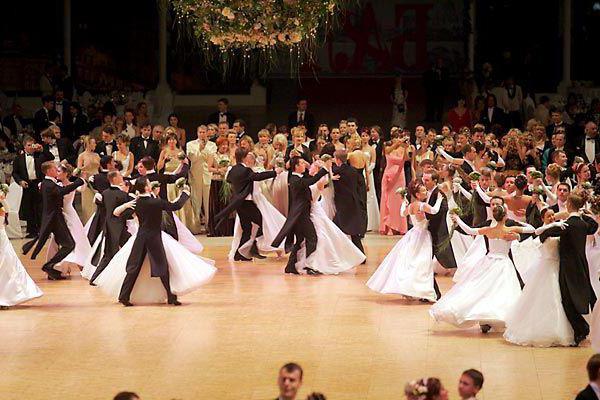 Голосование. Вальс ожидания. Конкурс ассоциаций