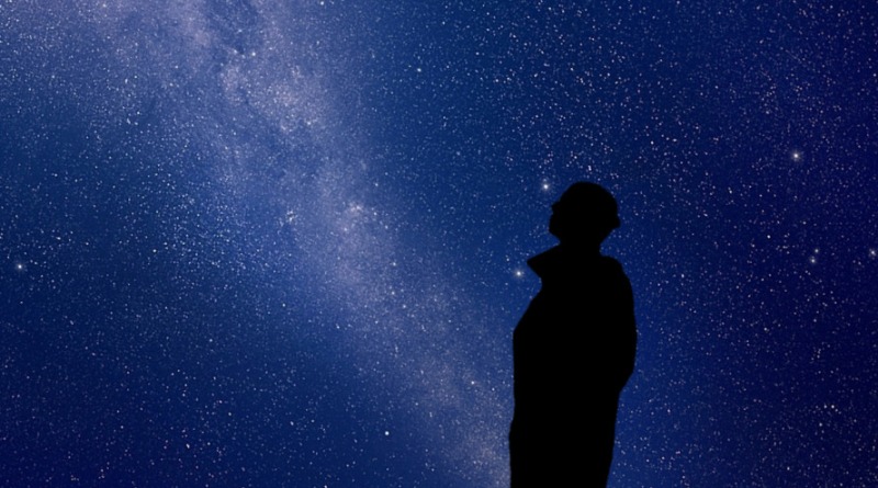 Сгорает бархат... (Нина Заречная 3) / Стихи.ру