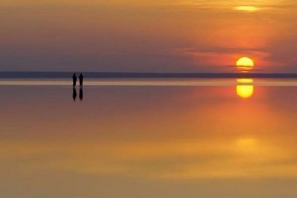 Была ещё одна Ассоль в толпе причальной