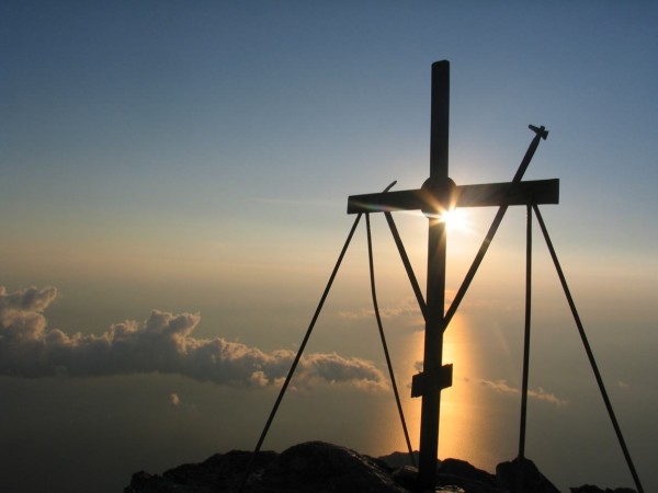 Косточки свои сложу у Бога...