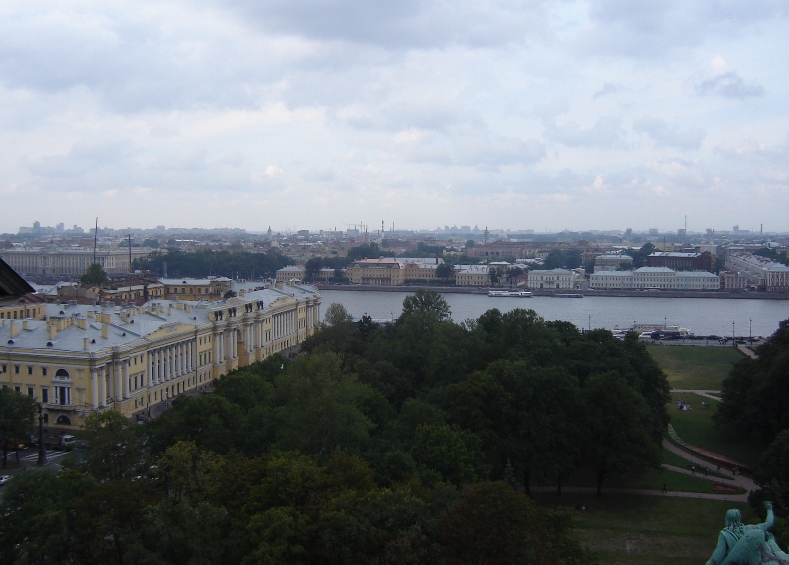 О Петербурге и окрестностях...