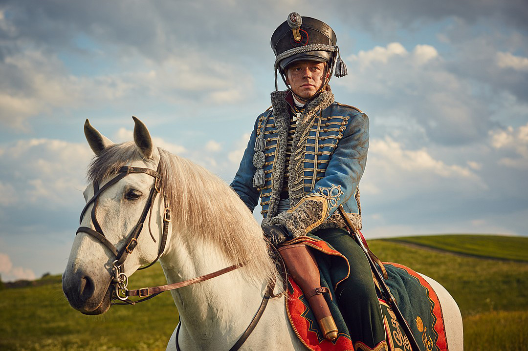 Пора по коням