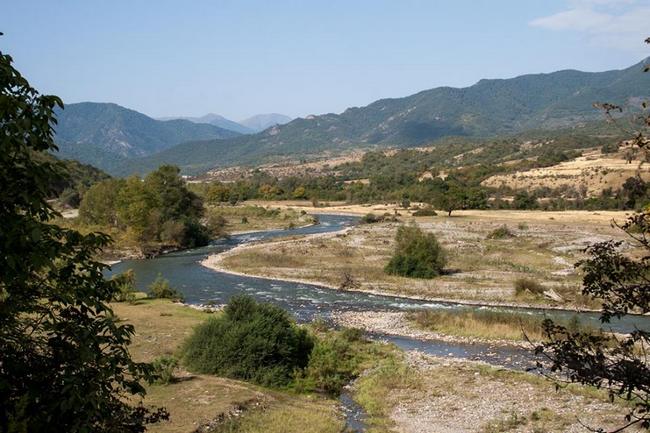 В безумстве рождается песня моя...