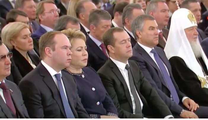 Закон Об уважении власти