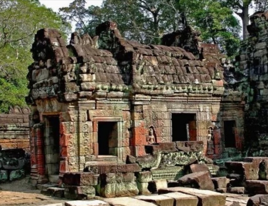 Кто отвернулся первым?