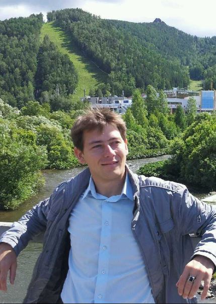 Я по русским скучал бы просторам