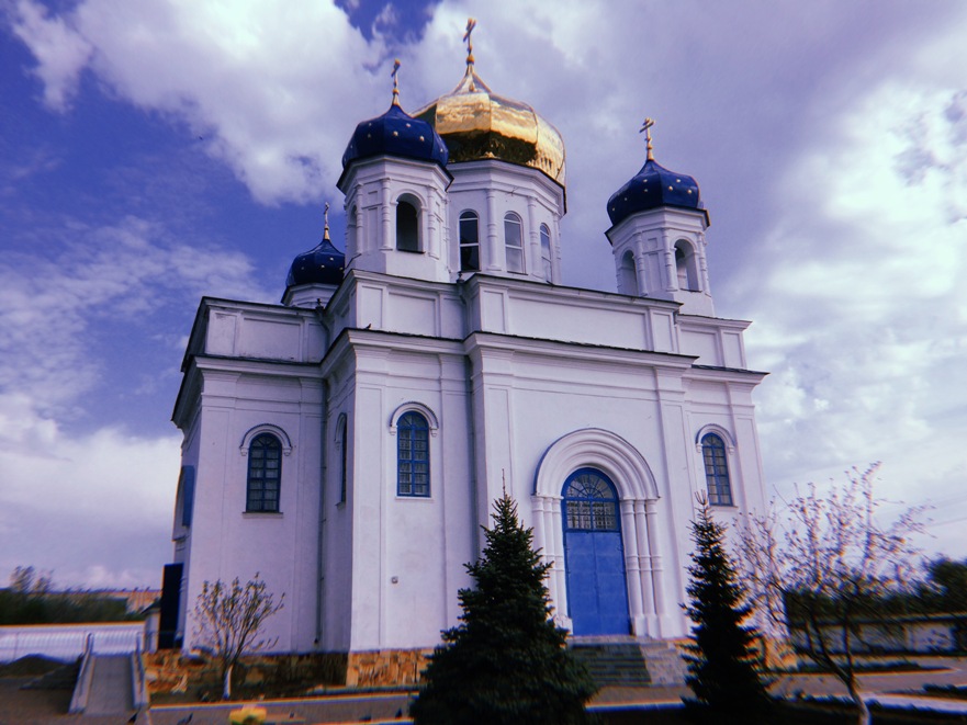 Рассвет приходящий и сонный...