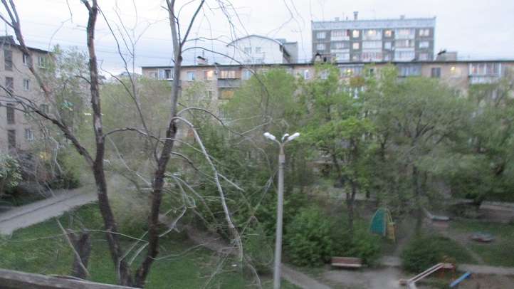 Здесь гость уже я