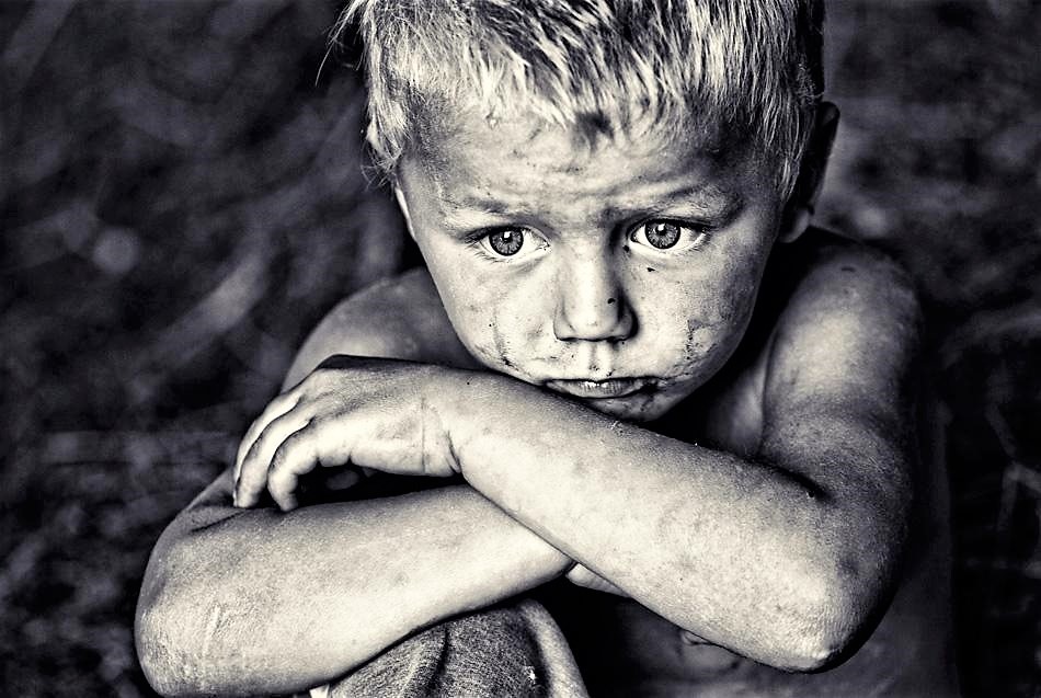 Вокруг везде одна война (Данис Глинштейн) / Стихи.ру