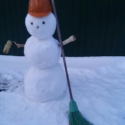 Баба снежная