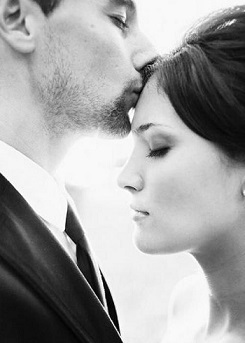 Мне бы к тебе прикоснуться опять