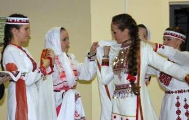 Марийские девушки