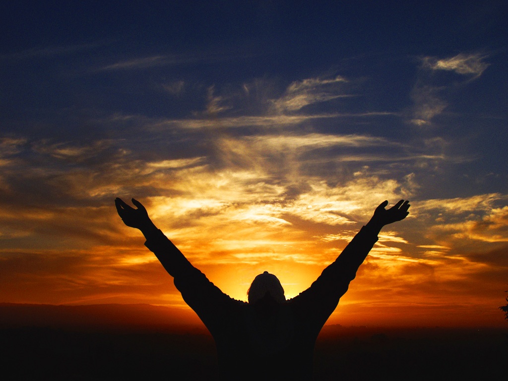 А лето пело...