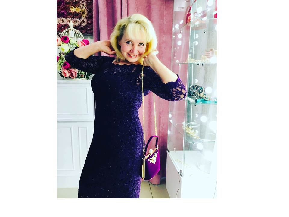 Прекрасна и стройна. Посвящение С. Т. 1099