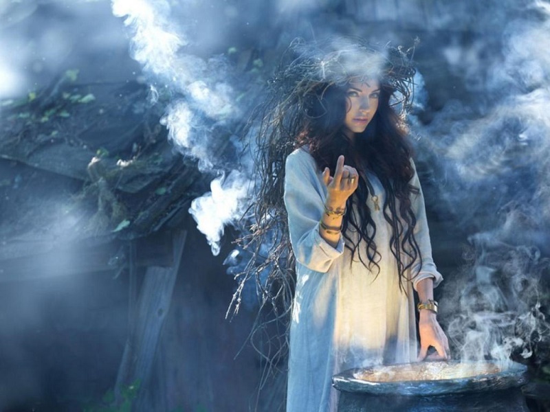 Глубокой печалью...