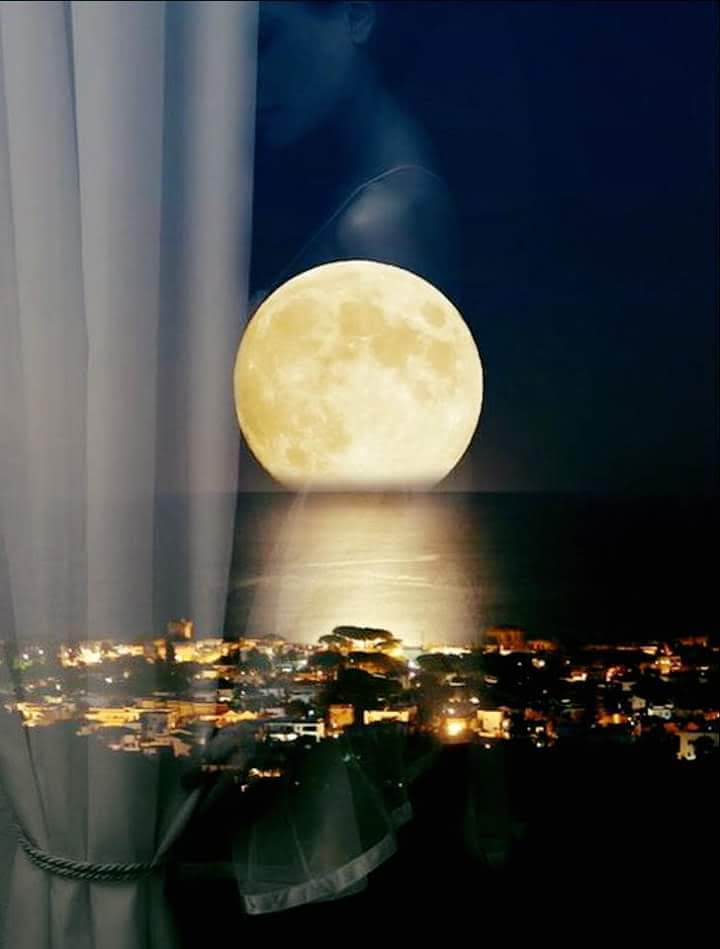 Песни пусть уйдет луна в окне. Луна. Полнолуние. Луна в окне. Красивая ночь.